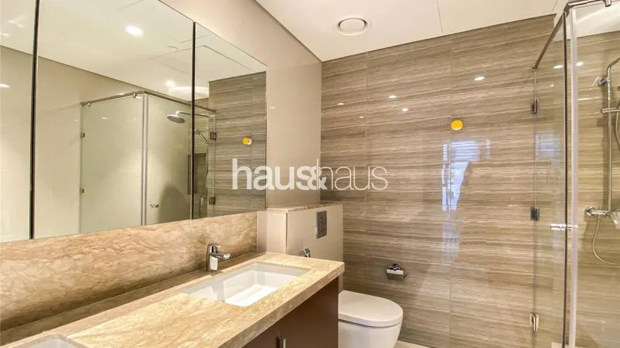 Apartamento de 2 dormitorios en Park Heights, UAE No. 435 № 8