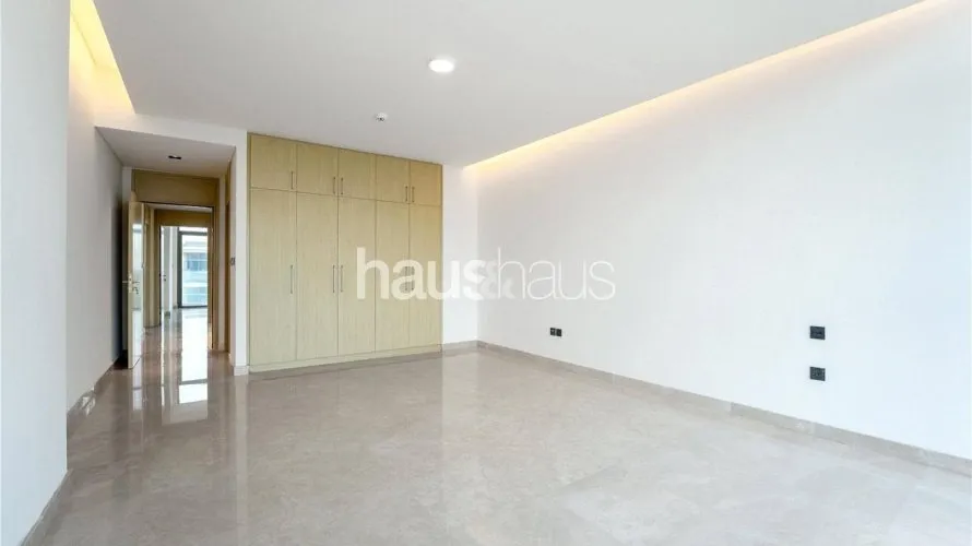 Villa de 5 dormitorios en Golf Place, UAE No. 475 № 15