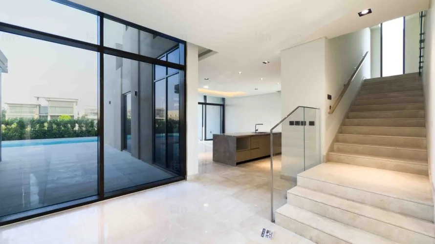 Villa de 4 dormitorios en Dubai Hills Estate, UAE No. 674 № 1