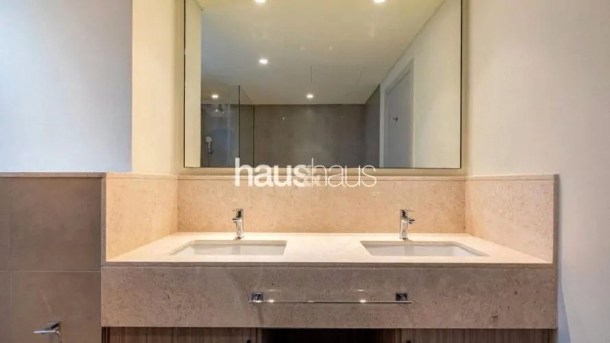 Adosado de 3 dormitorios en Dubai Hills Estate, UAE No. 484 № 7