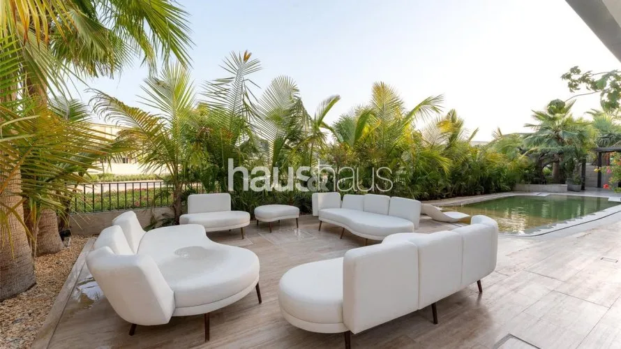 Villa de 6 dormitorios en Golf Place, UAE No. 453 № 20