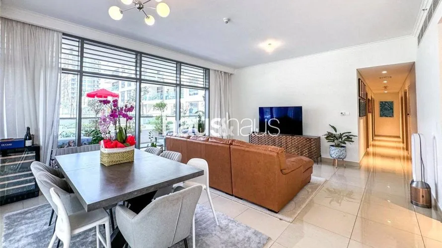 Apartamento de 3 dormitorios en Park Heights, UAE No. 424 № 4