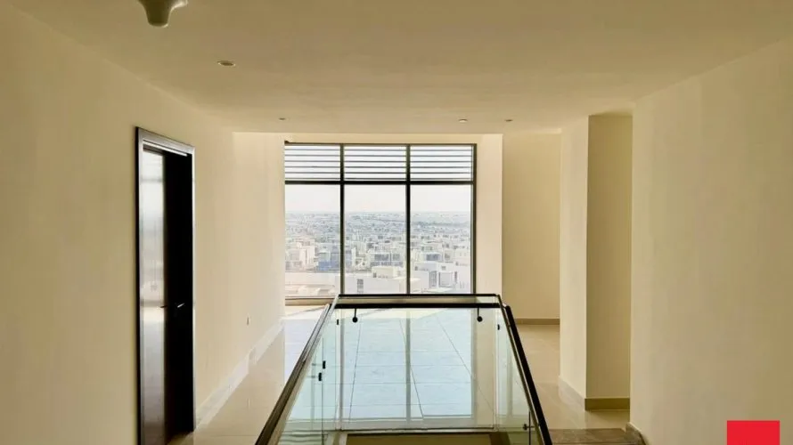 Apartamento de 4 dormitorios en Dubai Hills Estate, UAE No. 922 № 3