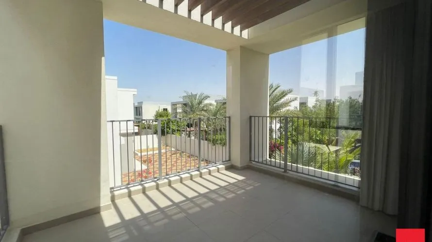 Villa de 4 dormitorios en Dubai Hills Estate, UAE No. 306 № 3