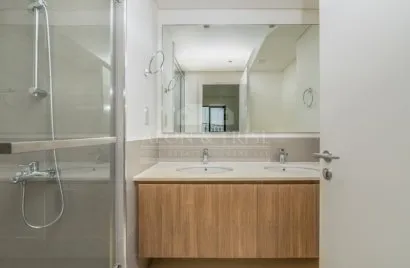 Apartamento de 2 dormitorios en Park Ridge, UAE No. 754