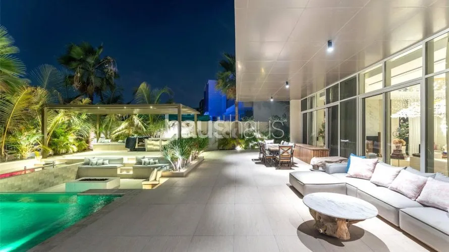 Villa de 6 dormitorios en Golf Place, UAE No. 449 № 25