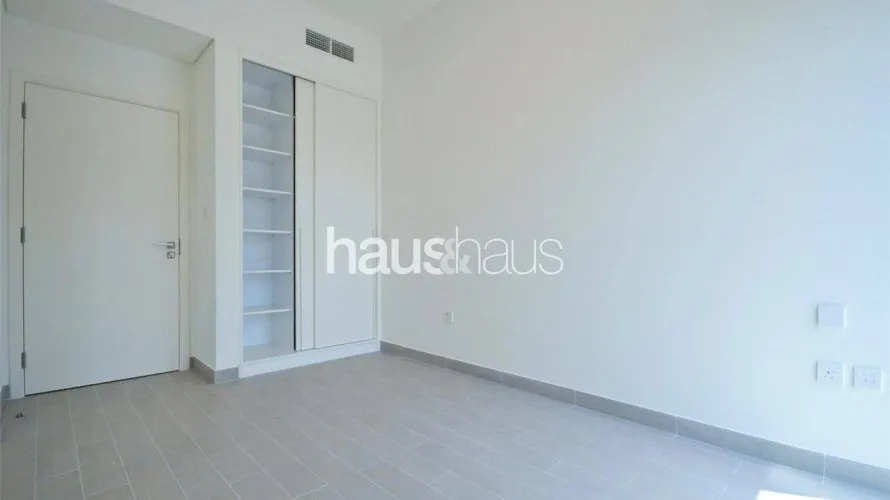 Apartamento de 1 dormitorio en Golfville, UAE No. 422 № 3