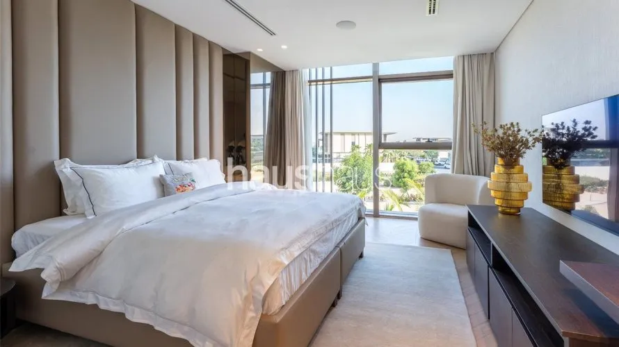 Villa de 6 dormitorios en Golf Place, UAE No. 453 № 11