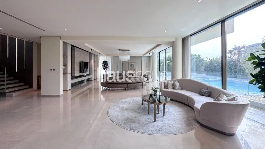 Villa de 6 dormitorios en Parkway Vistas, UAE No. 443 № 2