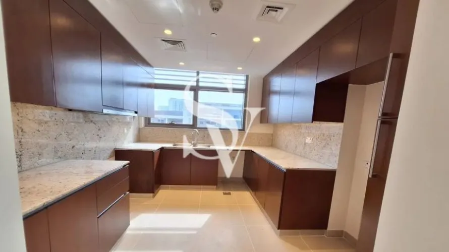 Apartamento de 4 dormitorios en Park Heights, UAE No. 880 № 3