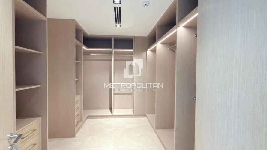 Villa de 4 dormitorios en Golf Place, UAE No. 963 № 16