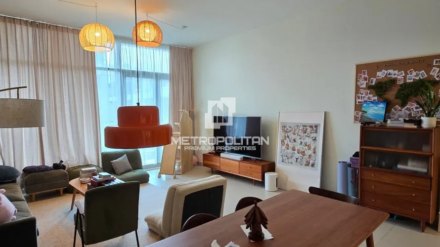 Apartamento de 2 dormitorios en Park Heights, UAE No. 938 № 1