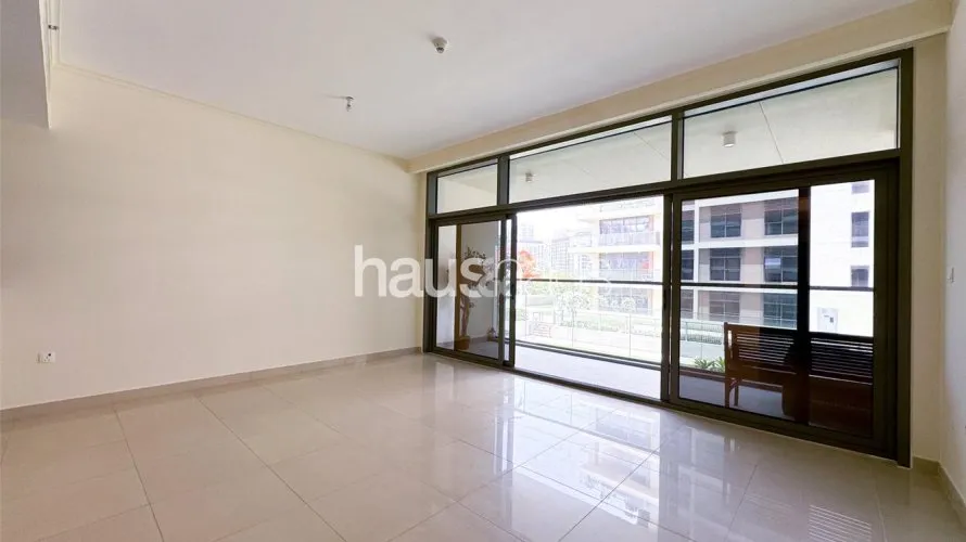 Apartamento de 2 dormitorios en Park Heights, UAE No. 440
