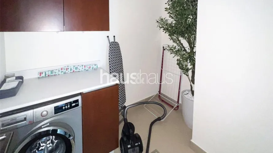 Apartamento de 2 dormitorios en Park Heights, UAE No. 435 № 10