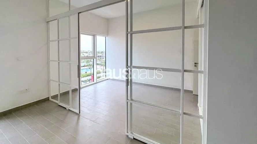 Apartamento de 2 dormitorios en Golfville, UAE No. 458 № 6