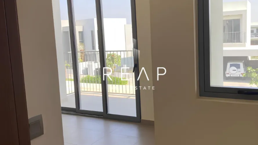 Villa de 5 dormitorios en Sidra Villas, UAE No. 252 № 2