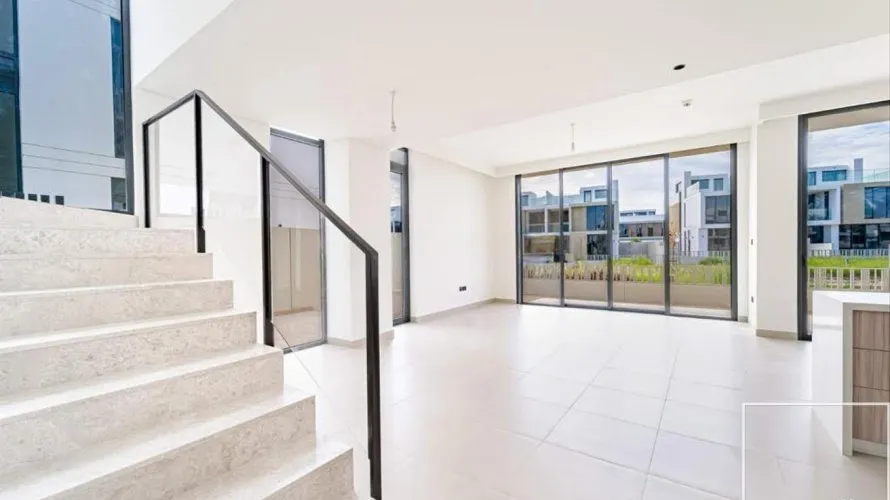 Villa de 3 dormitorios en Dubai Hills Estate, UAE No. 1074 № 1