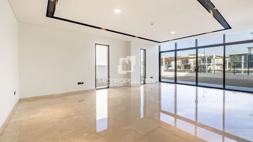 Villa de 4 dormitorios en Golf Place, UAE No. 963 № 2