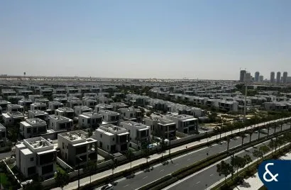 Apartamento de 2 dormitorios en COLLECTIVE Dubai Hills Estate, UAE No. 993
