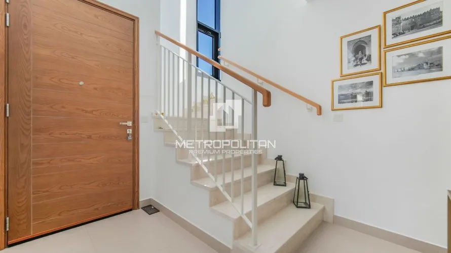 Villa de 4 dormitorios en Maple at Dubai Hills Estate, UAE No. 955 № 3