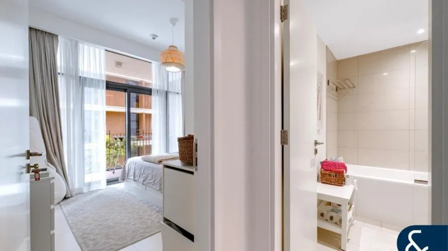 Apartamento de 1 dormitorio en Park Point, UAE No. 1027 № 2