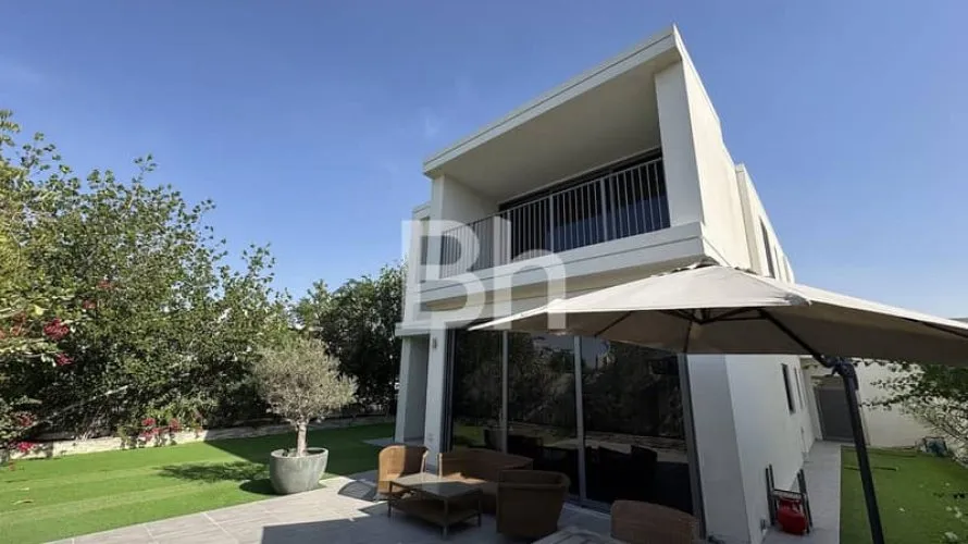Villa de 3 dormitorios en Dubai Hills Estate, UAE No. 657 № 8