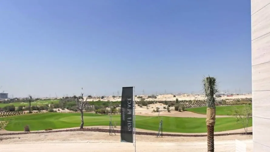 Villa de 6 dormitorios en Golf Place, UAE No. 237 № 18