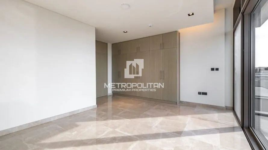 Villa de 4 dormitorios en Golf Place, UAE No. 963 № 10