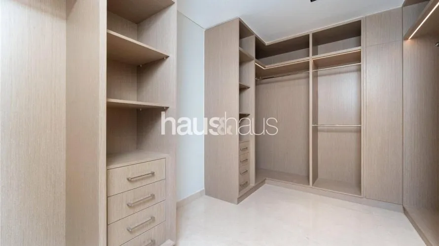 Villa de 4 dormitorios en Golf Place, UAE No. 433 № 14