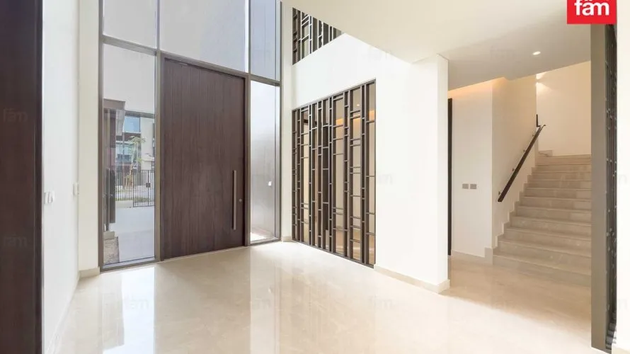 Villa de 5 dormitorios en Dubai Hills Estate, UAE No. 675 № 1