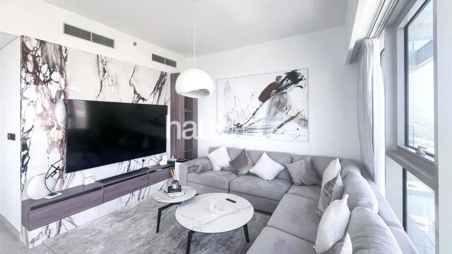 Apartamento de 3 dormitorios en Dubai Hills, UAE No. 468 № 1