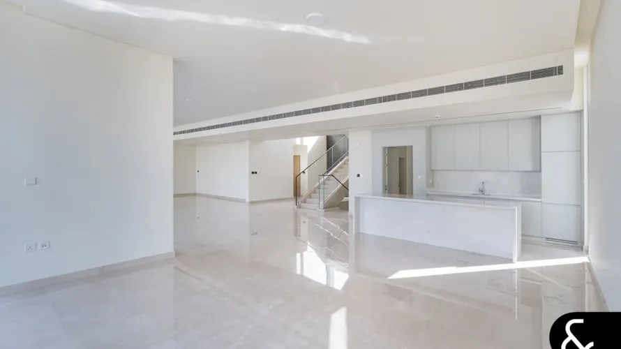 Villa de 5 dormitorios en Dubai Hills Estate, UAE No. 1101