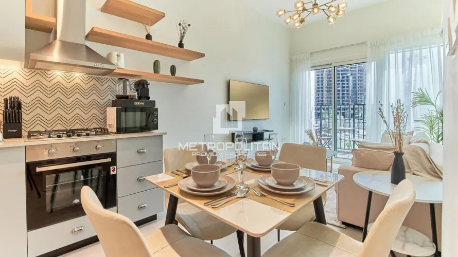 Apartamento de 1 dormitorio en Golfville, UAE No. 929