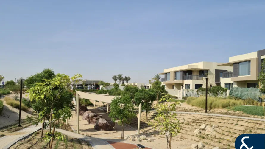 Villa de 4 dormitorios en Maple 2, UAE No. 1110 № 14