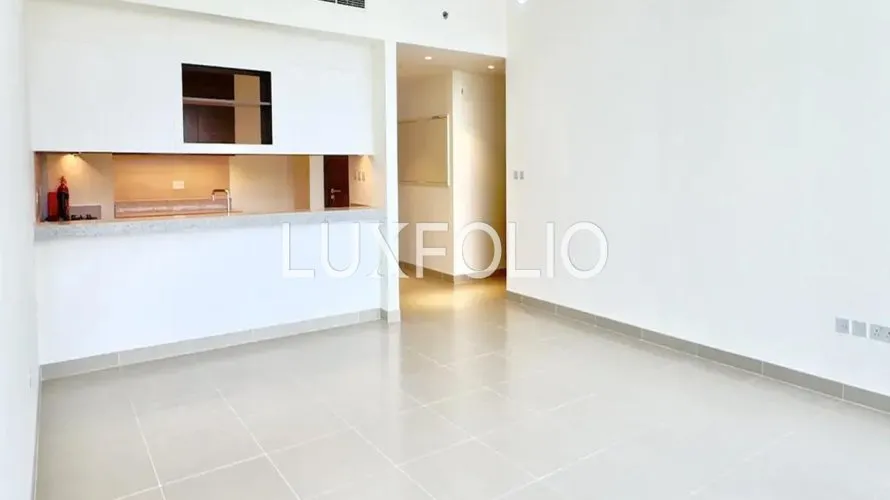 Apartamento de 3 dormitorios en Park Heights, UAE No. 494
