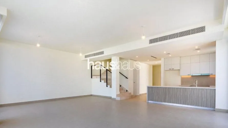 Adosado de 3 dormitorios en Dubai Hills Estate, UAE No. 485 № 2