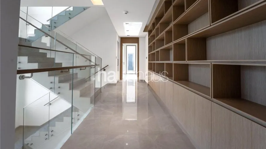 Villa de 5 dormitorios en Golf Place, UAE No. 475 № 5