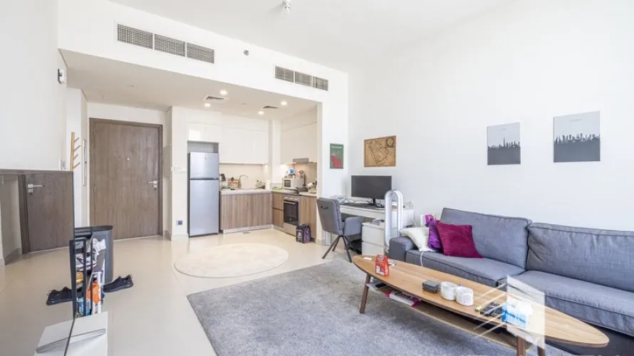 Apartamento de 1 dormitorio en Park Point, UAE No. 215 № 1