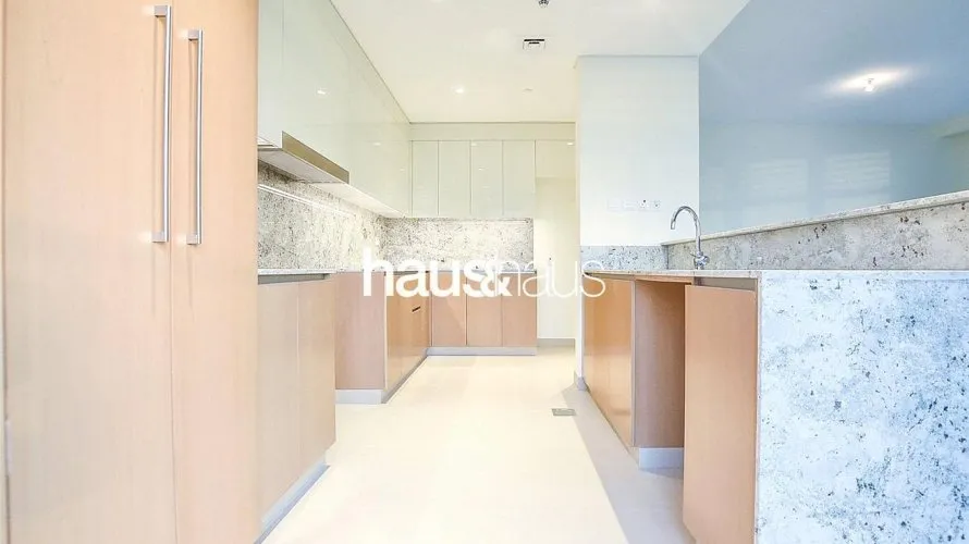 Apartamento de 3 dormitorios en Park Heights, UAE No. 432 № 5