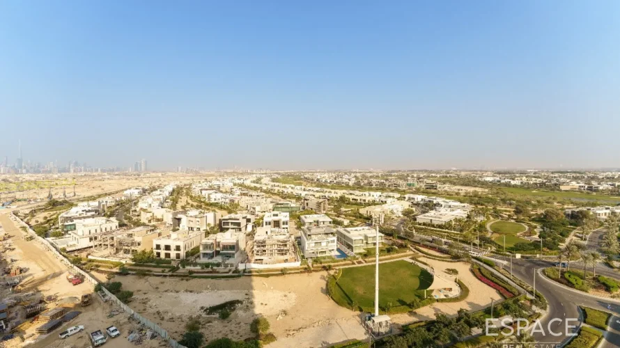 GOLF SUITES en Dubai Hills Estate, UAE No. 17 № 14