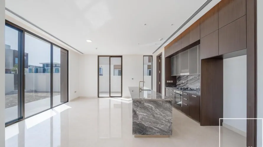 Villa de 5 dormitorios en Dubai Hills Estate, UAE No. 676 № 1