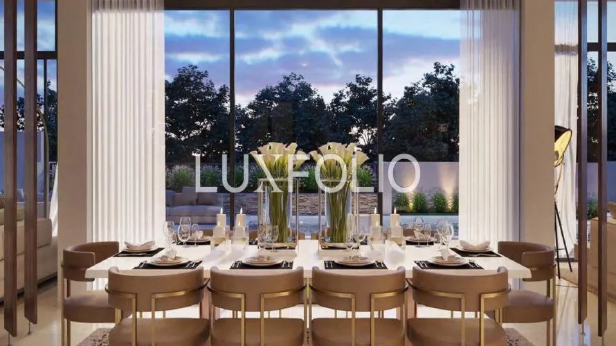 Villa de 6 dormitorios en Golf Place, UAE No. 517 № 1