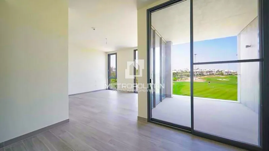 Villa de 4 dormitorios en Club Villas at Dubai Hills, UAE No. 953 № 2