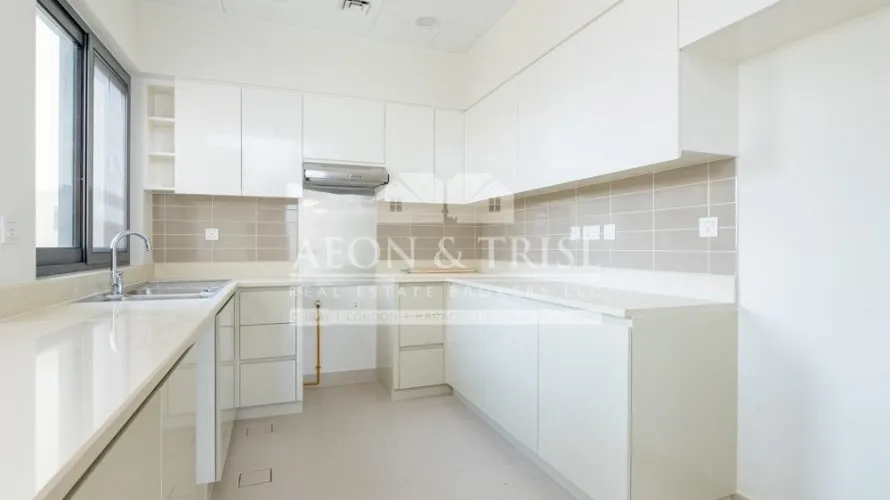 Villa de 4 dormitorios en Maple at Dubai Hills Estate, UAE No. 765 № 3