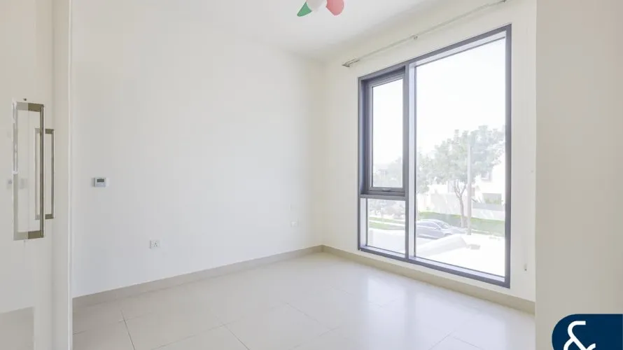 Villa de 4 dormitorios en Maple at Dubai Hills Estate, UAE No. 1329 № 8