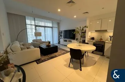 Apartamento de 2 dormitorios en Park Point, UAE No. 1319