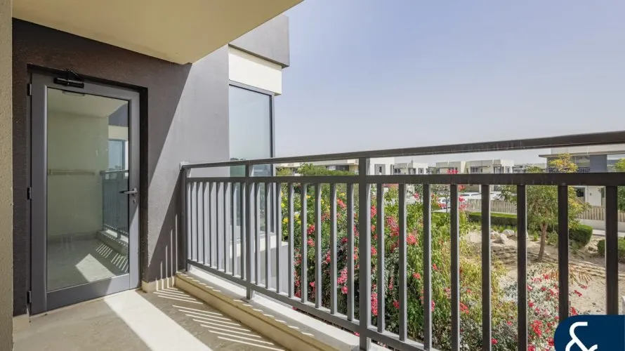 Villa de 4 dormitorios en Maple at Dubai Hills Estate, UAE No. 1329 № 1