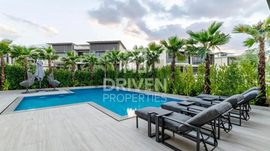 Villa de 4 dormitorios en Golf Place, UAE No. 2212