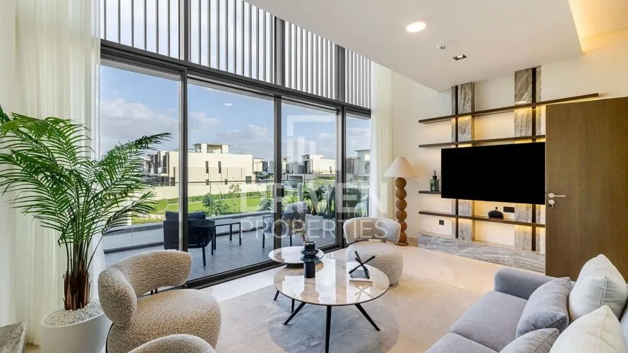 Villa de 4 dormitorios en Golf Place, UAE No. 2212 № 12