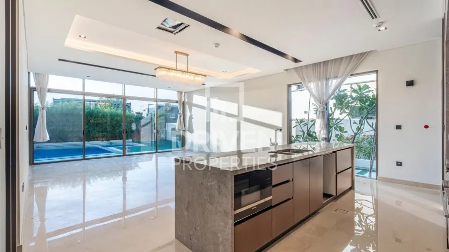 Villa de 4 dormitorios en Golf Place, UAE No. 2231 № 12